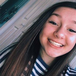 Meet your Posher, Kaitlyn